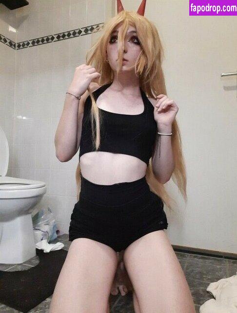 suzuascosplays / sususcosplays leak of nude photo #0008 from OnlyFans or Patreon