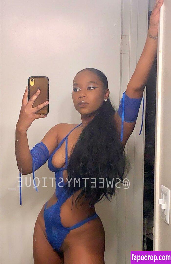 Sweetmystique_ leak of nude photo #0002 from OnlyFans or Patreon