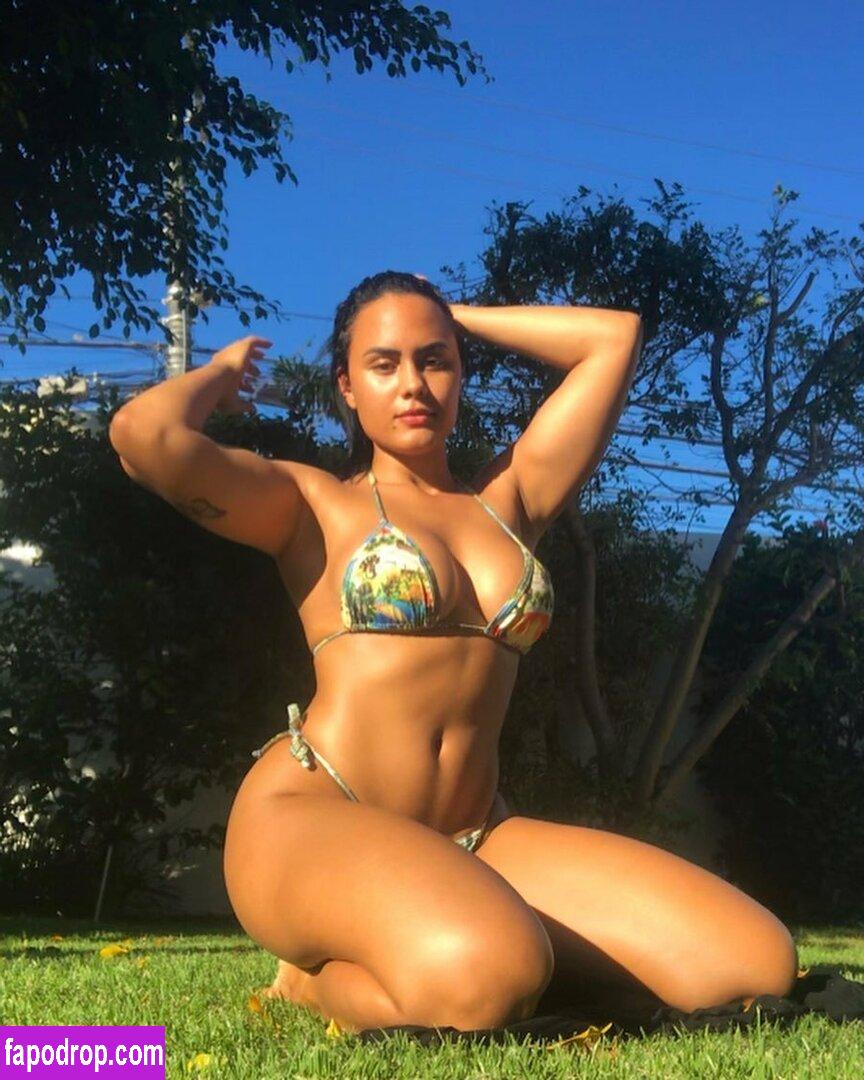 Tais Iscariotes / taissantana.iscariotes leak of nude photo #0009 from OnlyFans or Patreon
