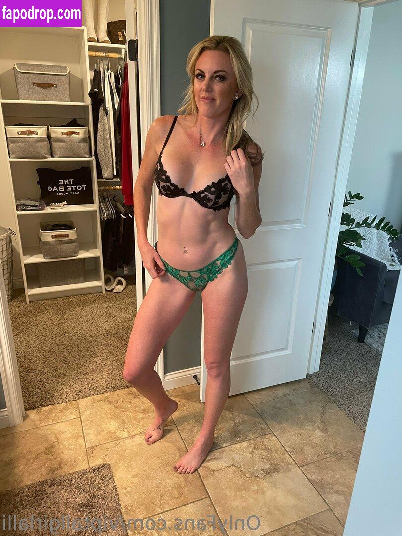 tallgirlalli / therealtall / viptallgirlalli leak of nude photo #0042 from OnlyFans or Patreon