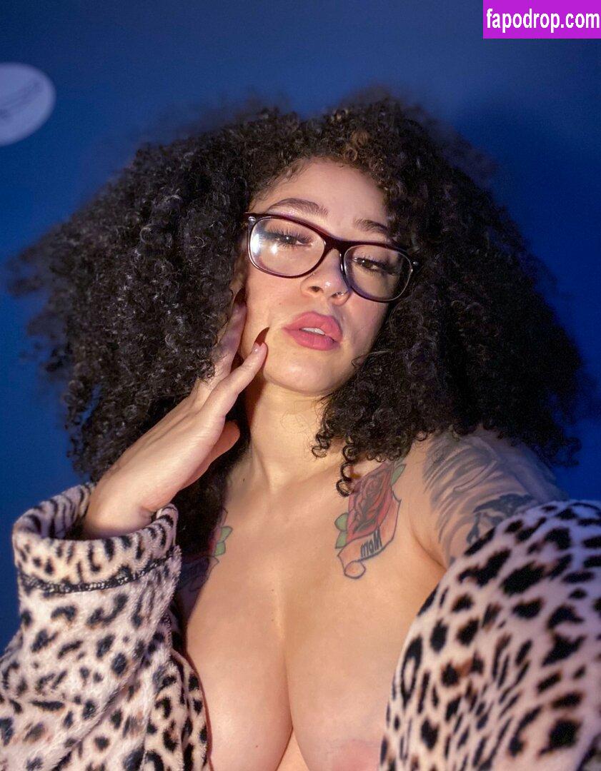 tastemone / simone_lisaa leak of nude photo #0014 from OnlyFans or Patreon
