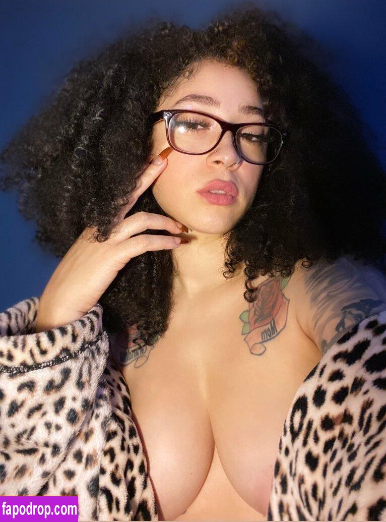 tastemone / simone_lisaa leak of nude photo #0019 from OnlyFans or Patreon