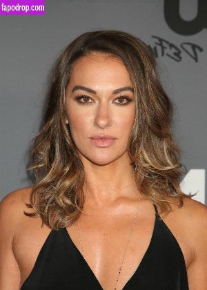 Tasya Teles фото #0078