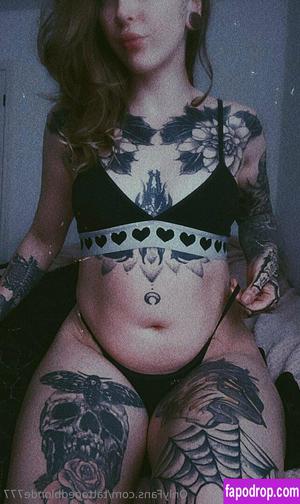 tattooedblonde777 photo #0033