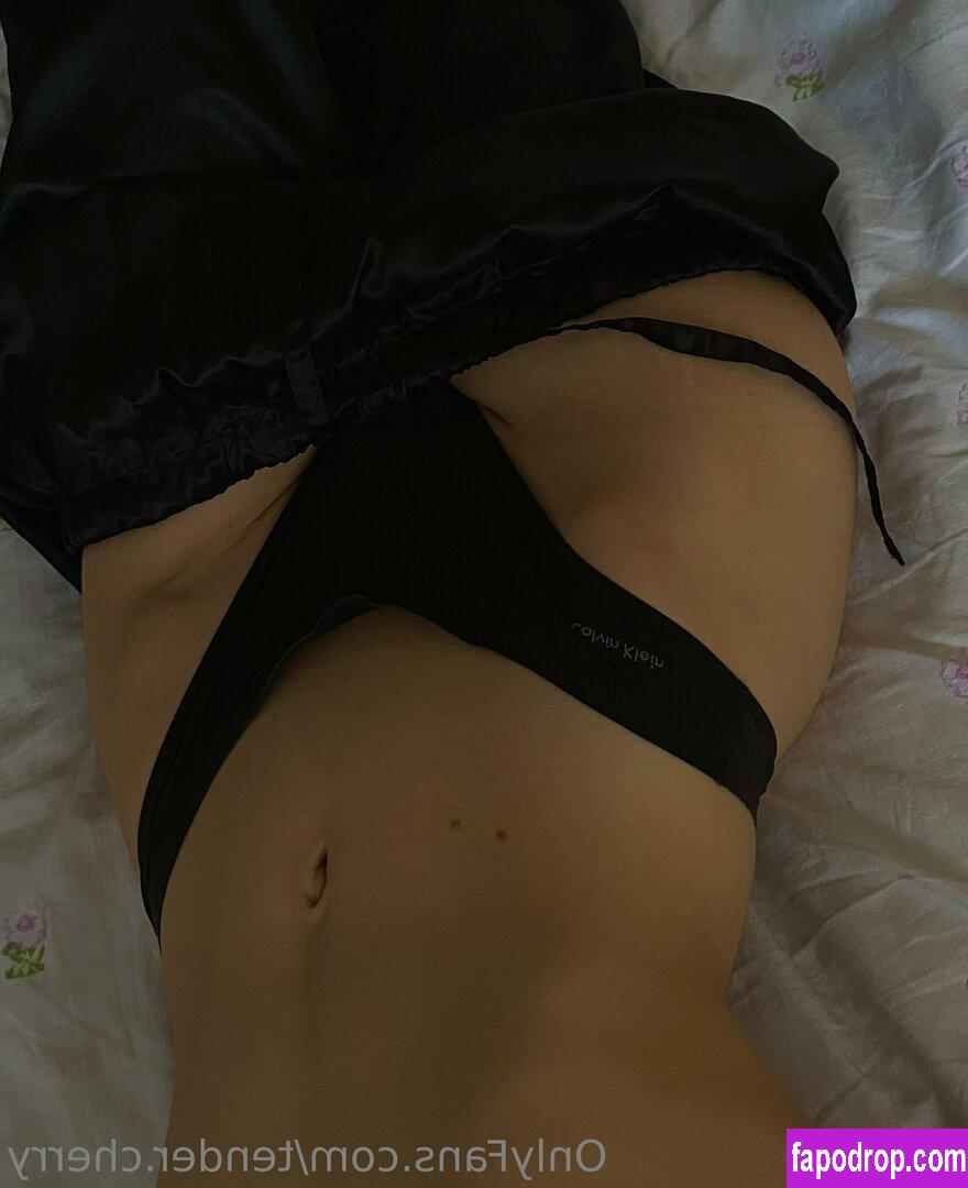 tender.cherry / moon___girl_ leak of nude photo #0006 from OnlyFans or Patreon