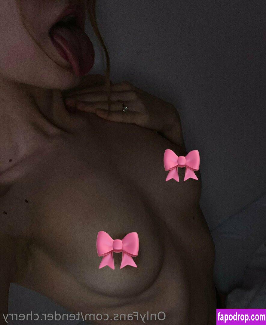 tender.cherry / moon___girl_ leak of nude photo #0008 from OnlyFans or Patreon