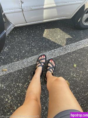 thebarefootcutie photo #0057