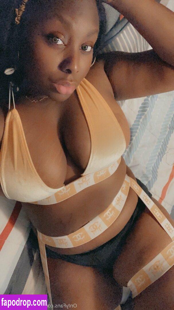 theeroyalequeen / theroyalqueen18 leak of nude photo #0006 from OnlyFans or Patreon