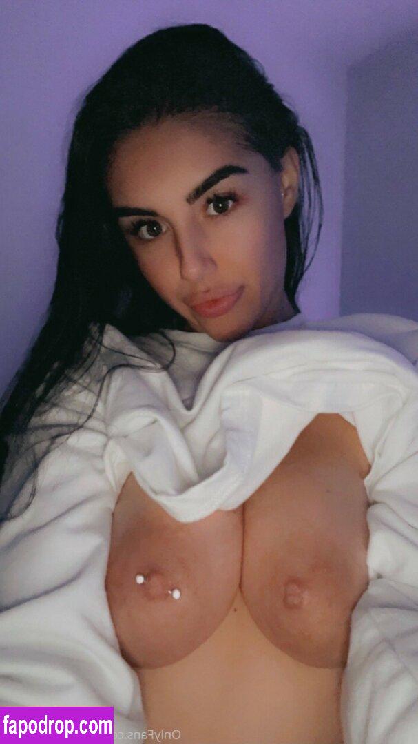 therealpersianprincess / miafall / miafallxo leak of nude photo #0032 from OnlyFans or Patreon