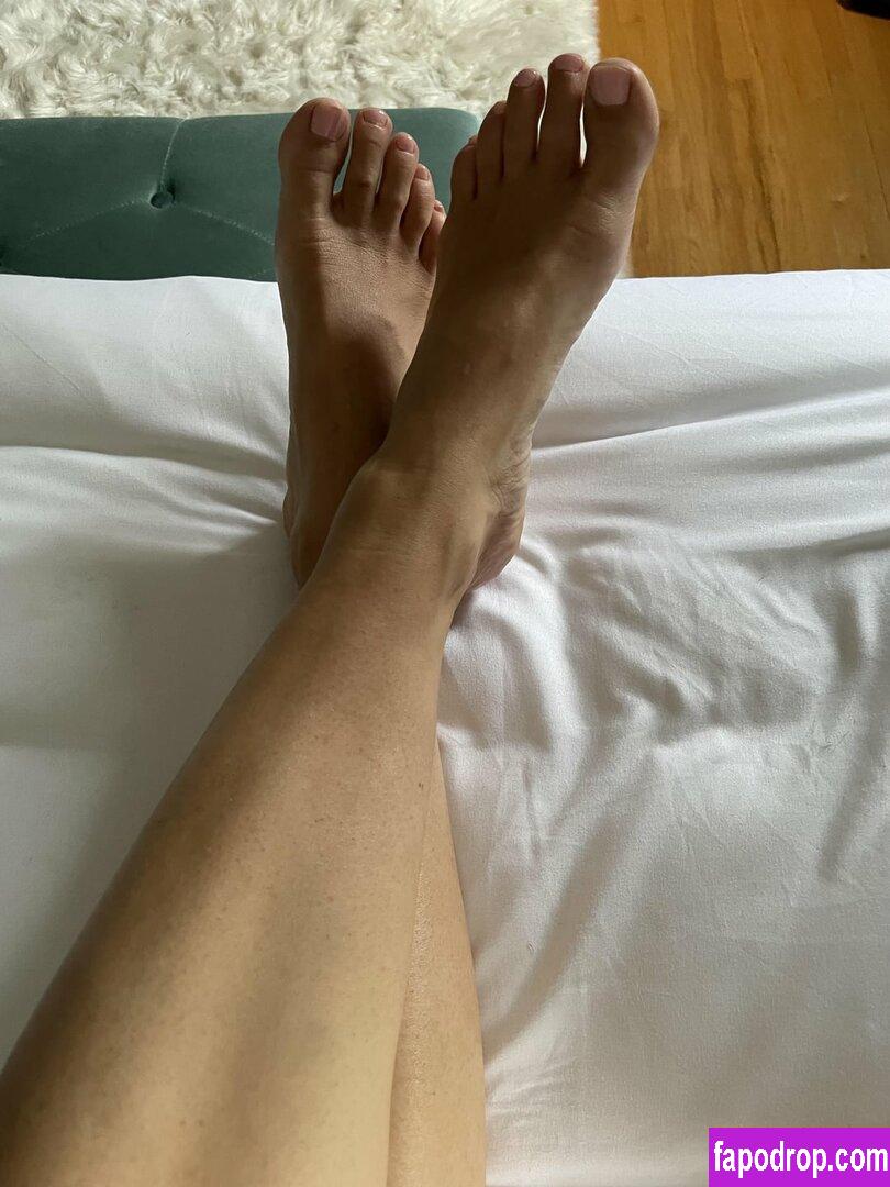 Theresa Edward / officialteresaedwards / pixiefeet76 leak of nude photo #0052 from OnlyFans or Patreon