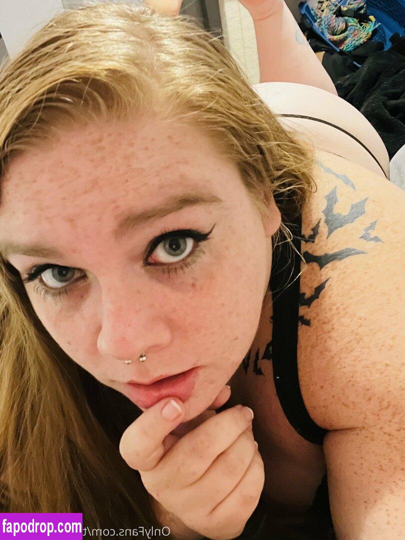 thescarlettfawx / the_scarlett_fawx leak of nude photo #0060 from OnlyFans or Patreon