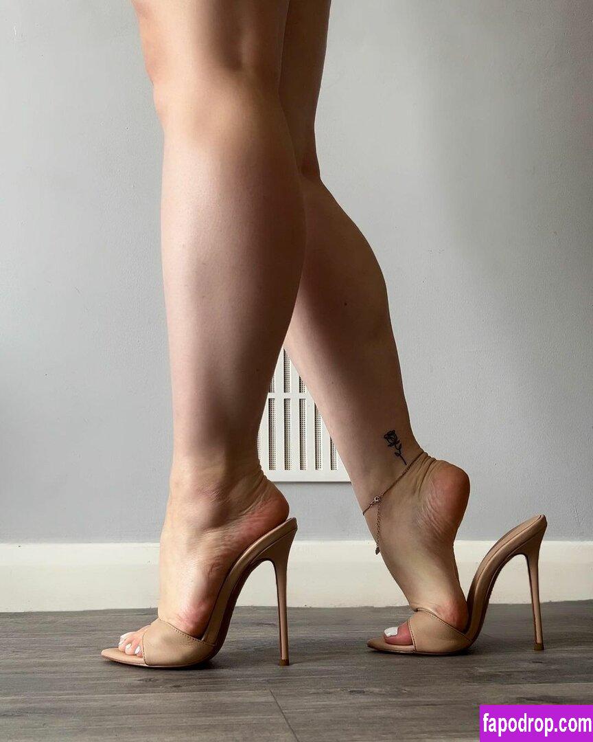 Thestilettobunny leak of nude photo #0032 from OnlyFans or Patreon