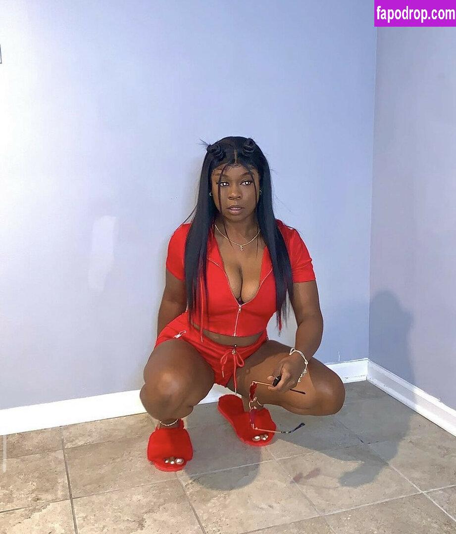 thick.trixxx / sharayyxxx leak of nude photo #0012 from OnlyFans or Patreon