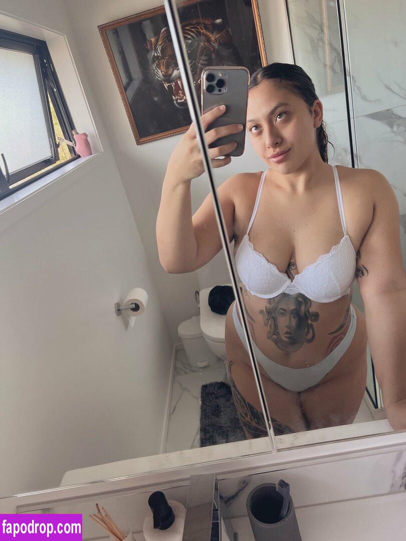 thickmaori / Maia / lightskin_tatted_phatass / maia84416316 / maiareficco leak of nude photo #0005 from OnlyFans or Patreon