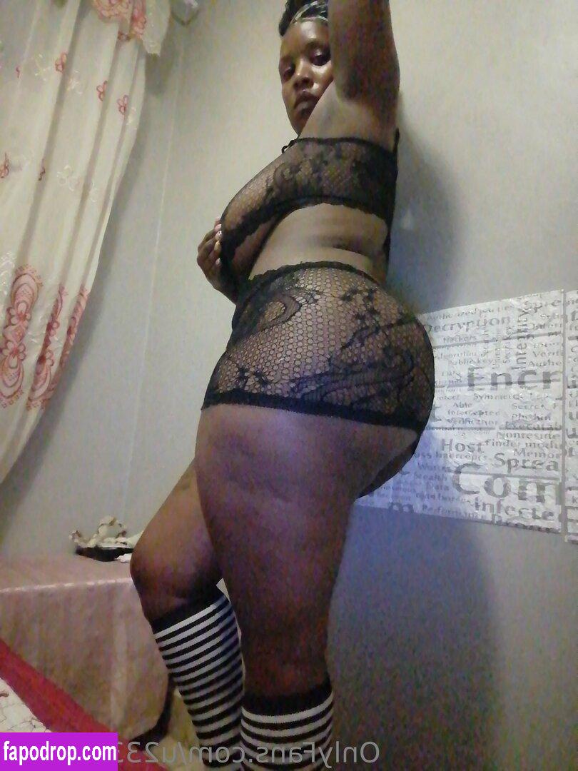 thicknbustybabefree /  leak of nude photo #0003 from OnlyFans or Patreon