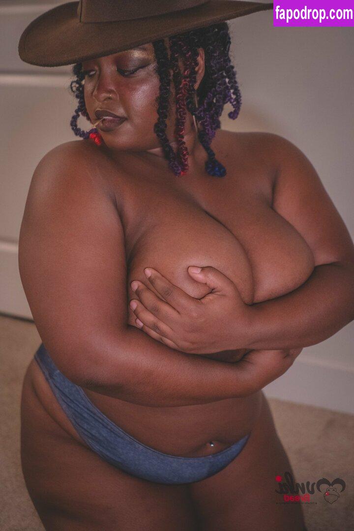 Thighlyinfluential / 1dimpled_aja / AnimatedAja / NaughtyByNelly leak of nude photo #0260 from OnlyFans or Patreon