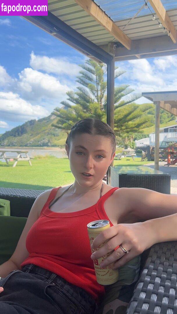 Thomasin Mckenzie / mackzjoness / thomasin.mckenzie leak of nude photo #0132 from OnlyFans or Patreon