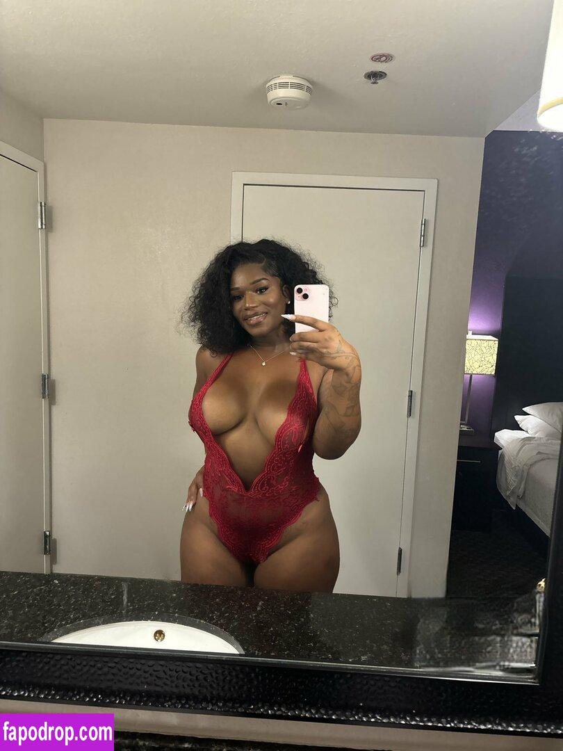 tia_magnificent / Ts KaTia / __tiamonique / iTiathe1 leak of nude photo #0002 from OnlyFans or Patreon