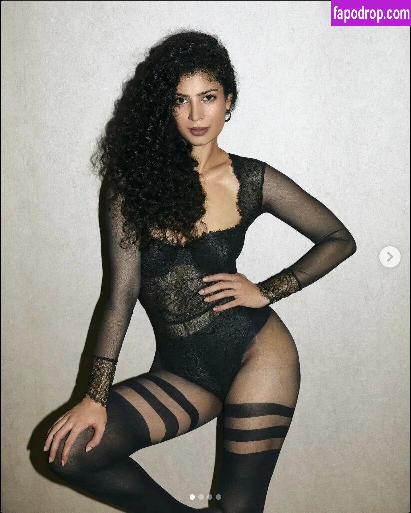 Tina Desai / desaitina leak of nude photo #0007 from OnlyFans or Patreon