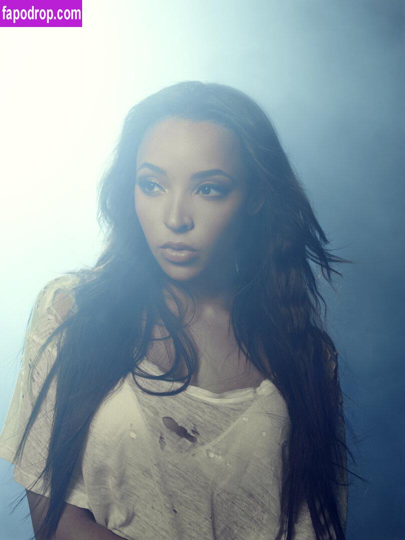 Tinashe / https: / nakikaching / tinashenow слитое обнаженное фото #0341 с Онлифанс или Патреон