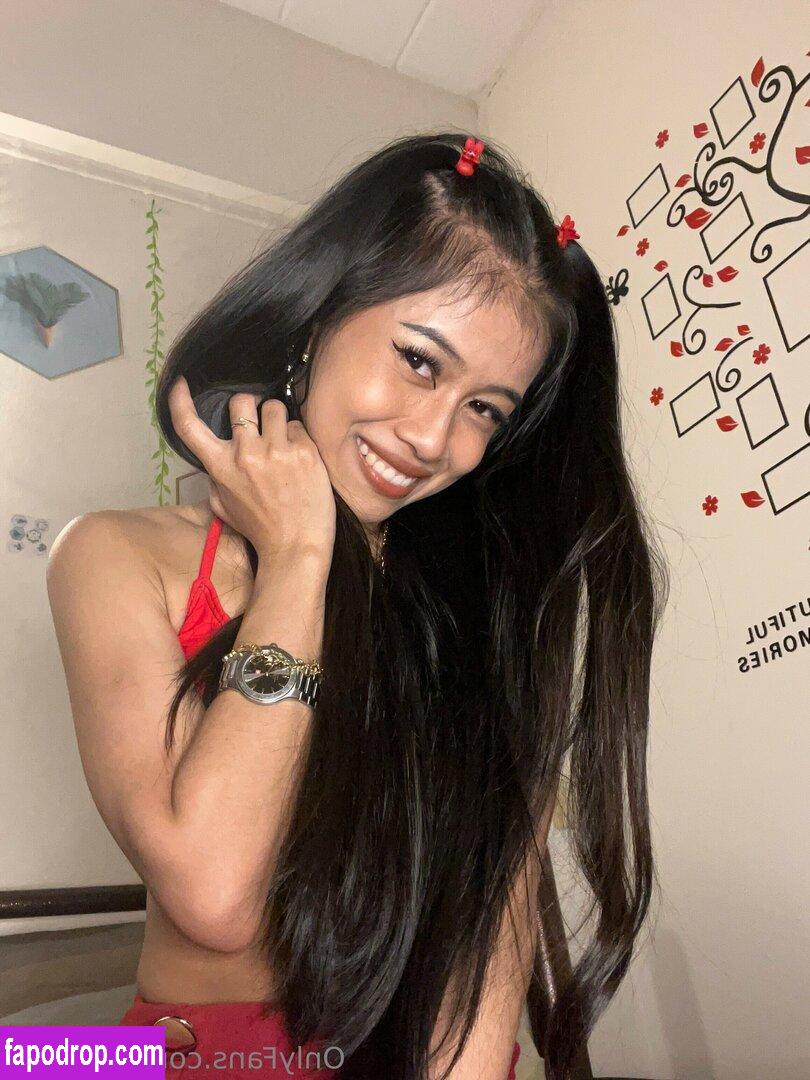 Tiny Alina / alinakimgirl / tiny.alina.kim / tiny_alina / tinyalina leak of nude photo #0024 from OnlyFans or Patreon