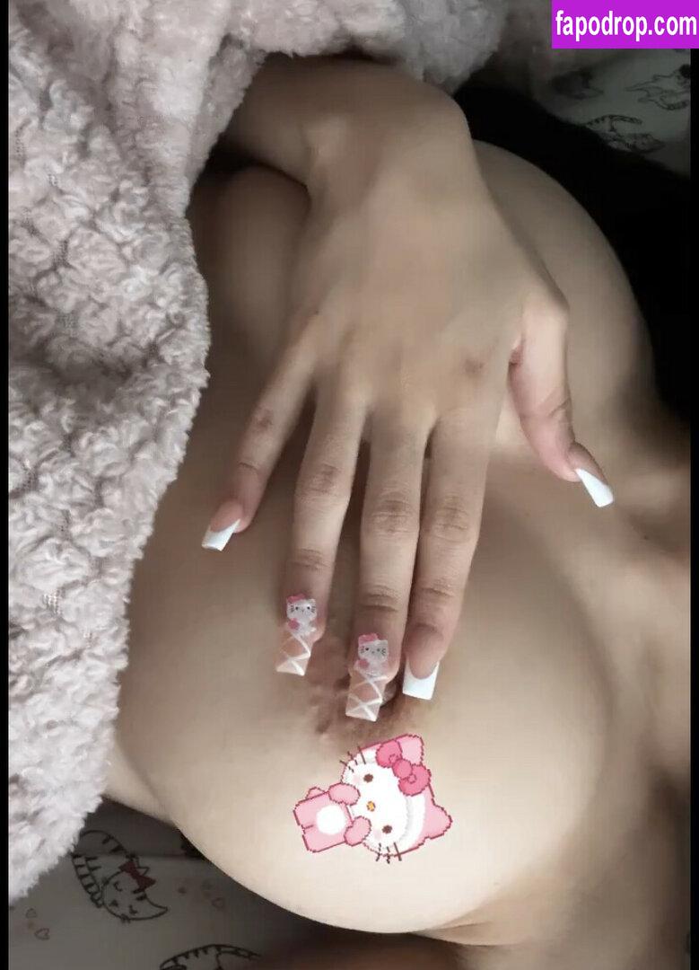 Tinybtch / Kselxo leak of nude photo #0018 from OnlyFans or Patreon