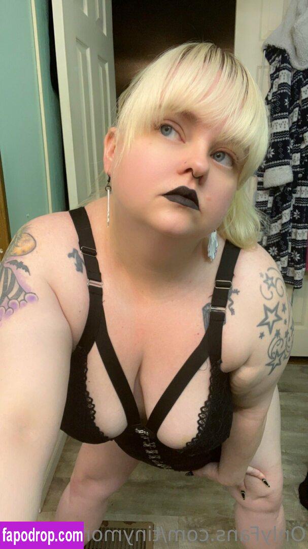 tinymortician89 /  leak of nude photo #0004 from OnlyFans or Patreon