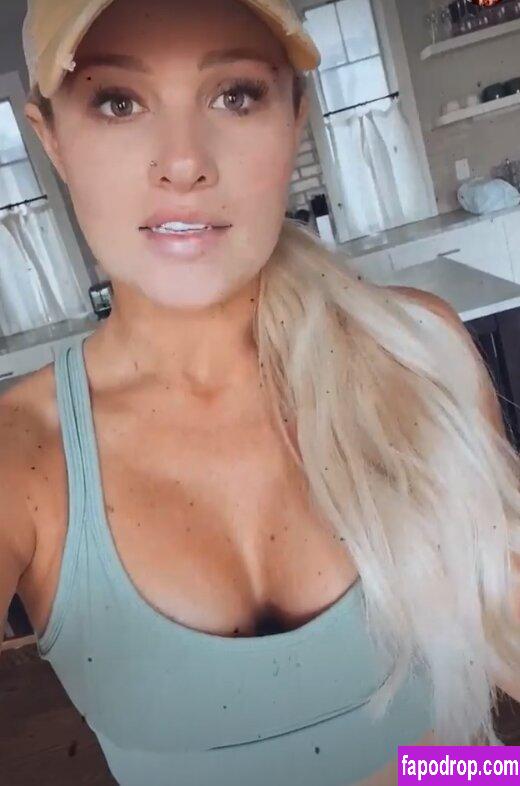 Tomi Lahren / lahrenlemons / tomilahren leak of nude photo #0022 from OnlyFans or Patreon