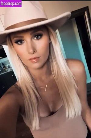 Tomi Lahren leak #0049