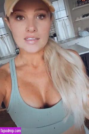 Tomi Lahren leak #0050