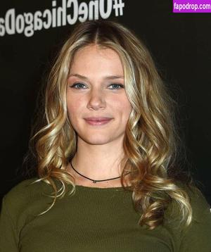 Tracy Spiridakos photo #0008