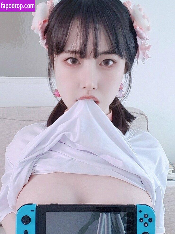 u_hyeeee_03 / Uhye 유혜 / uhye0306 leak of nude photo #0010 from OnlyFans or Patreon