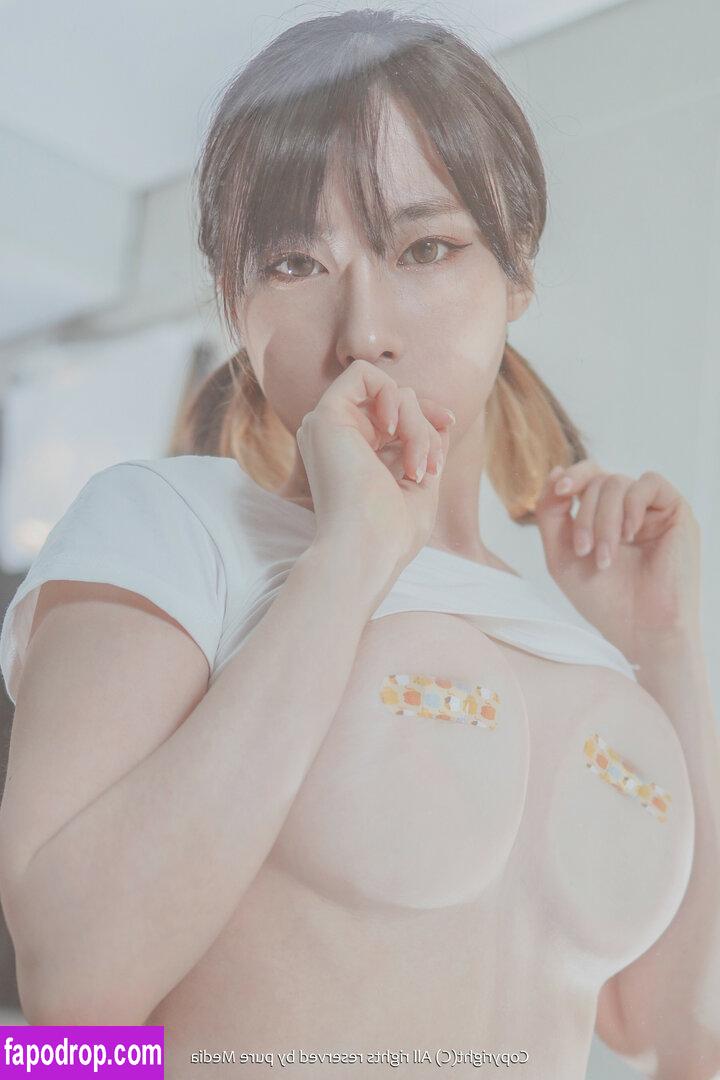 u_hyeeee_03 / Uhye 유혜 / uhye0306 leak of nude photo #0023 from OnlyFans or Patreon