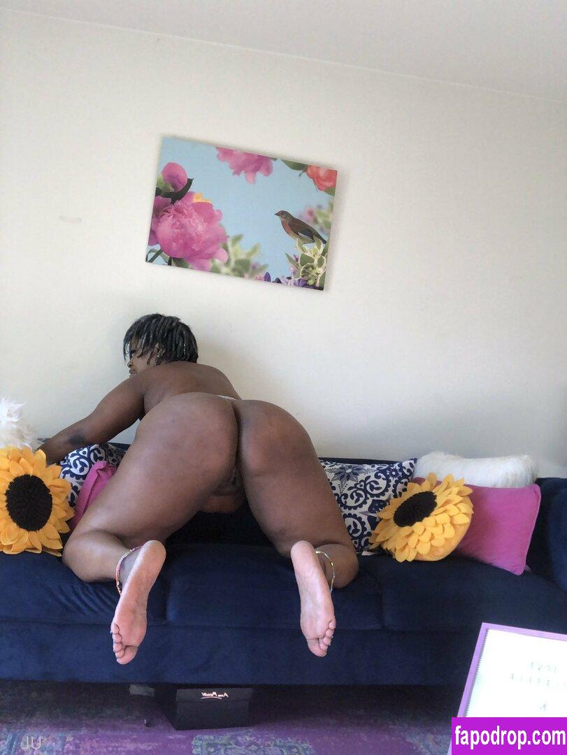universallovvvve / rhythmandcoils leak of nude photo #0057 from OnlyFans or Patreon
