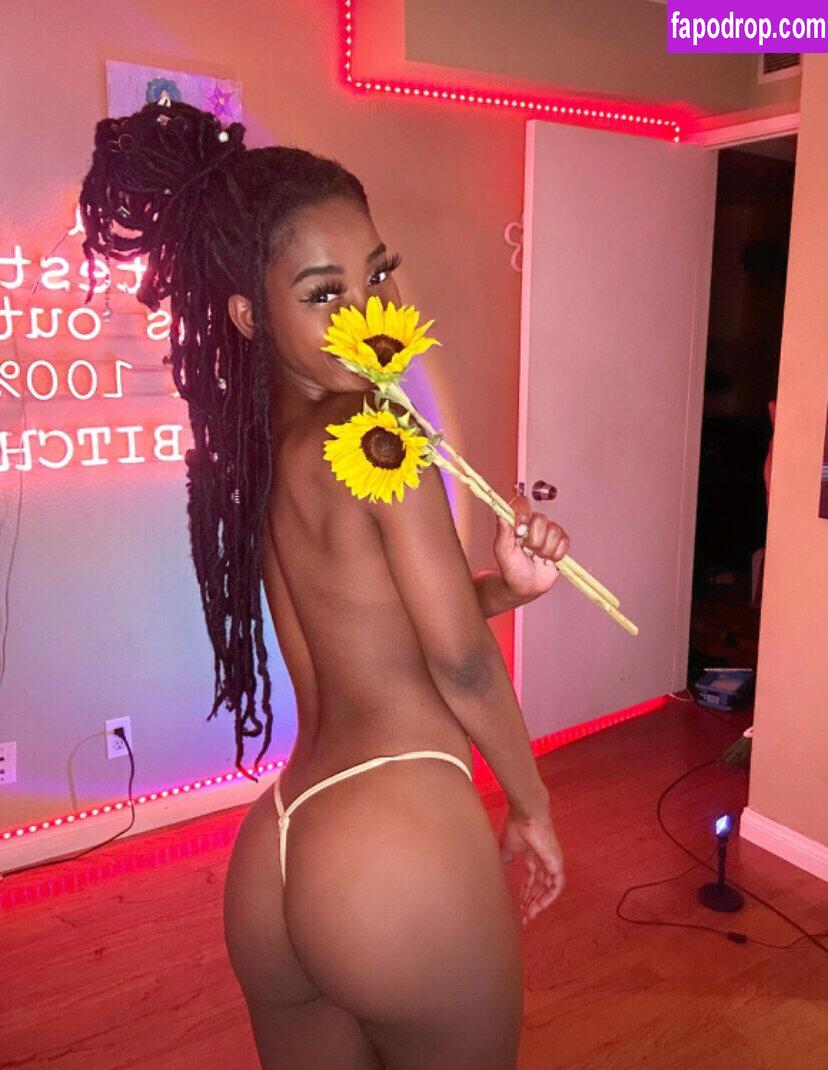 Urfavgirlfriend / Allicatttx / urfavgf leak of nude photo #0028 from OnlyFans or Patreon