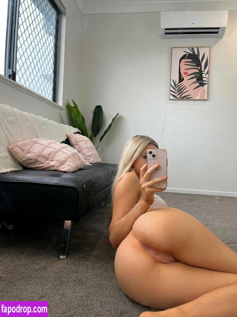 Urinternetgf /  leak of nude photo #0021 from OnlyFans or Patreon