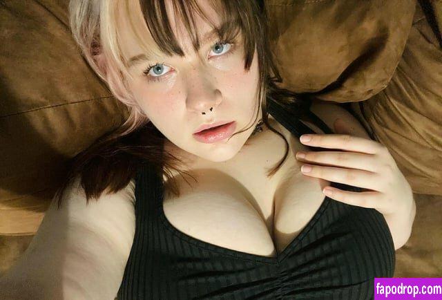 urlocalgothbaby / urlocalgothbaby01 leak of nude photo #0011 from OnlyFans or Patreon