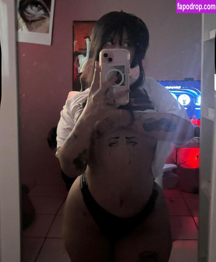 valeriademiez / Cutefruit7 / aindavaleria / https: / mightbevaal / vaalskitty / vaalskitty2 leak of nude photo #0005 from OnlyFans or Patreon