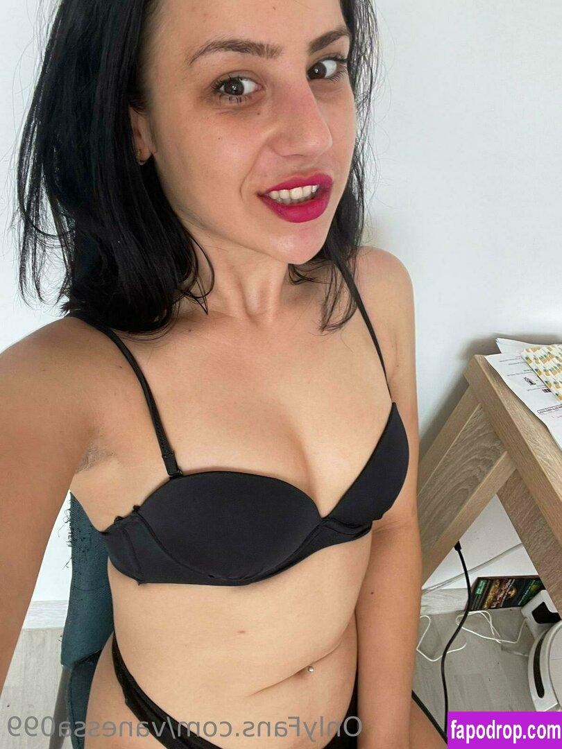 vanessa099 / vanessa99 leak of nude photo #0152 from OnlyFans or Patreon