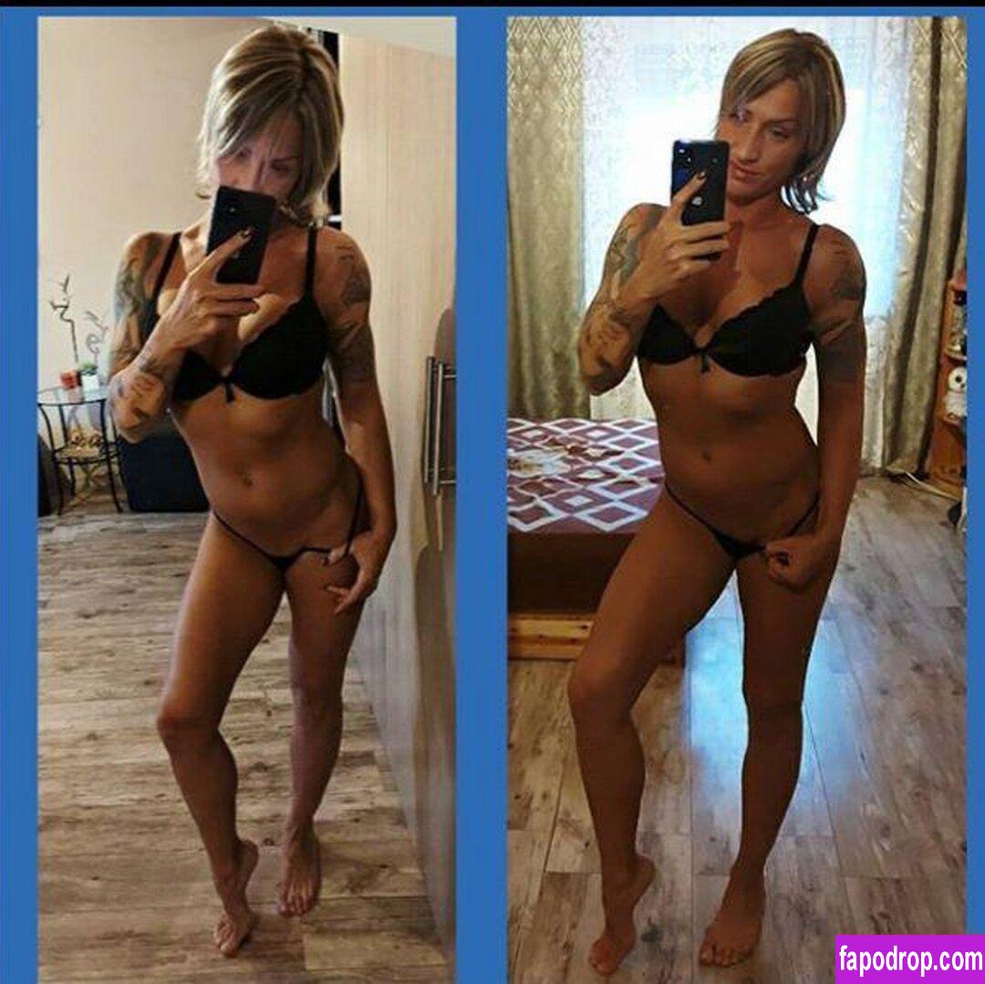 Varga Angelika / szundika81 leak of nude photo #0005 from OnlyFans or Patreon
