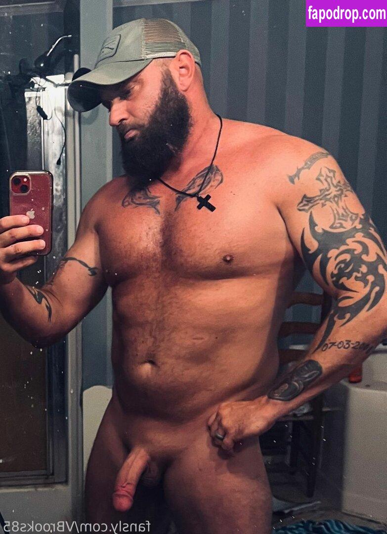 VBrooks85 / flea_bug85 leak of nude photo #0104 from OnlyFans or Patreon