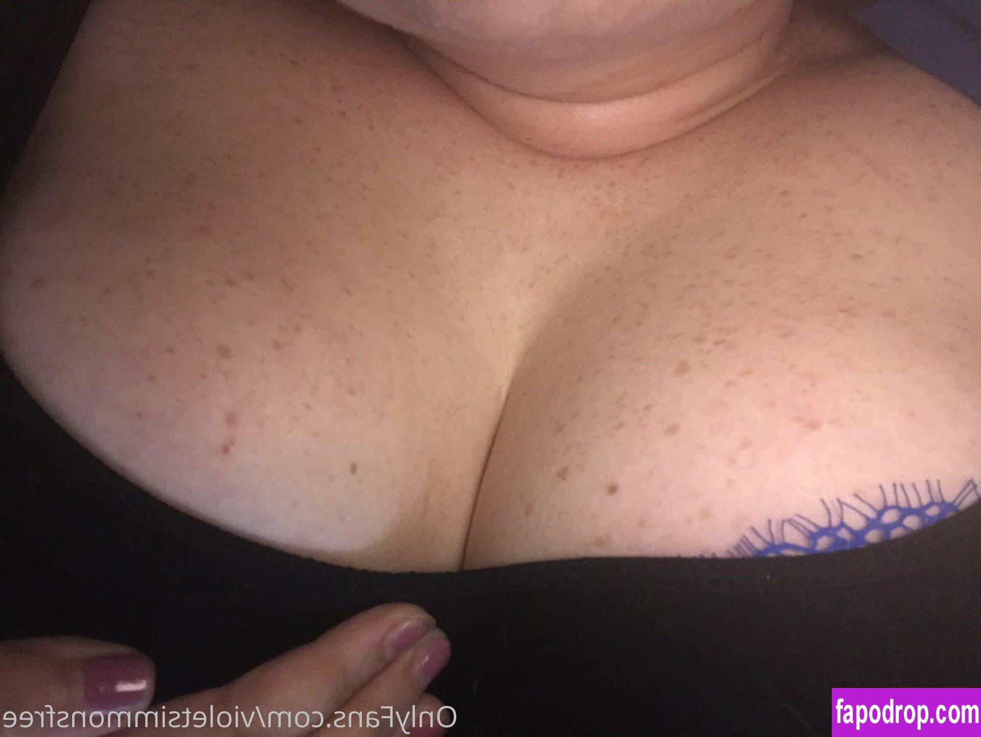 violetsimmonsfree / sabischo_gagalittlemonster leak of nude photo #0029 from OnlyFans or Patreon