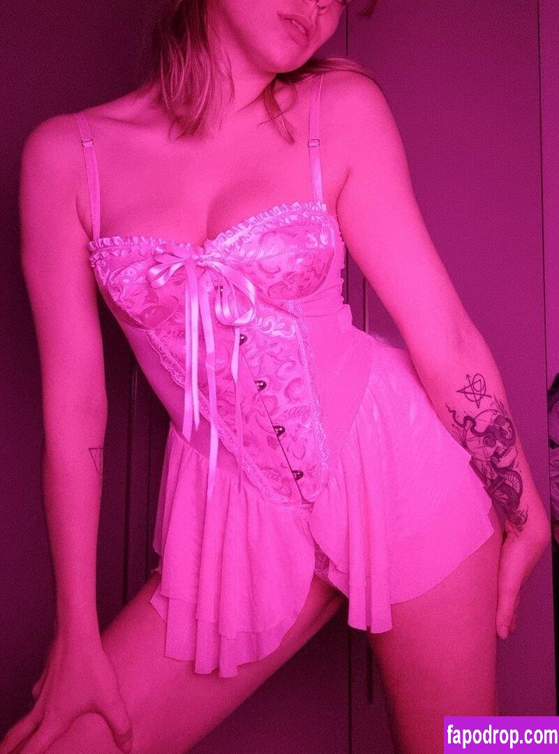 Viviane Costa / Brazilian Kpop cover dancer / viivi_costa leak of nude photo #0044 from OnlyFans or Patreon