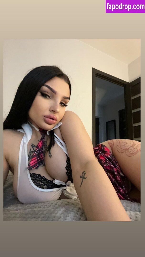 vlasyaxx /  leak of nude photo #0045 from OnlyFans or Patreon
