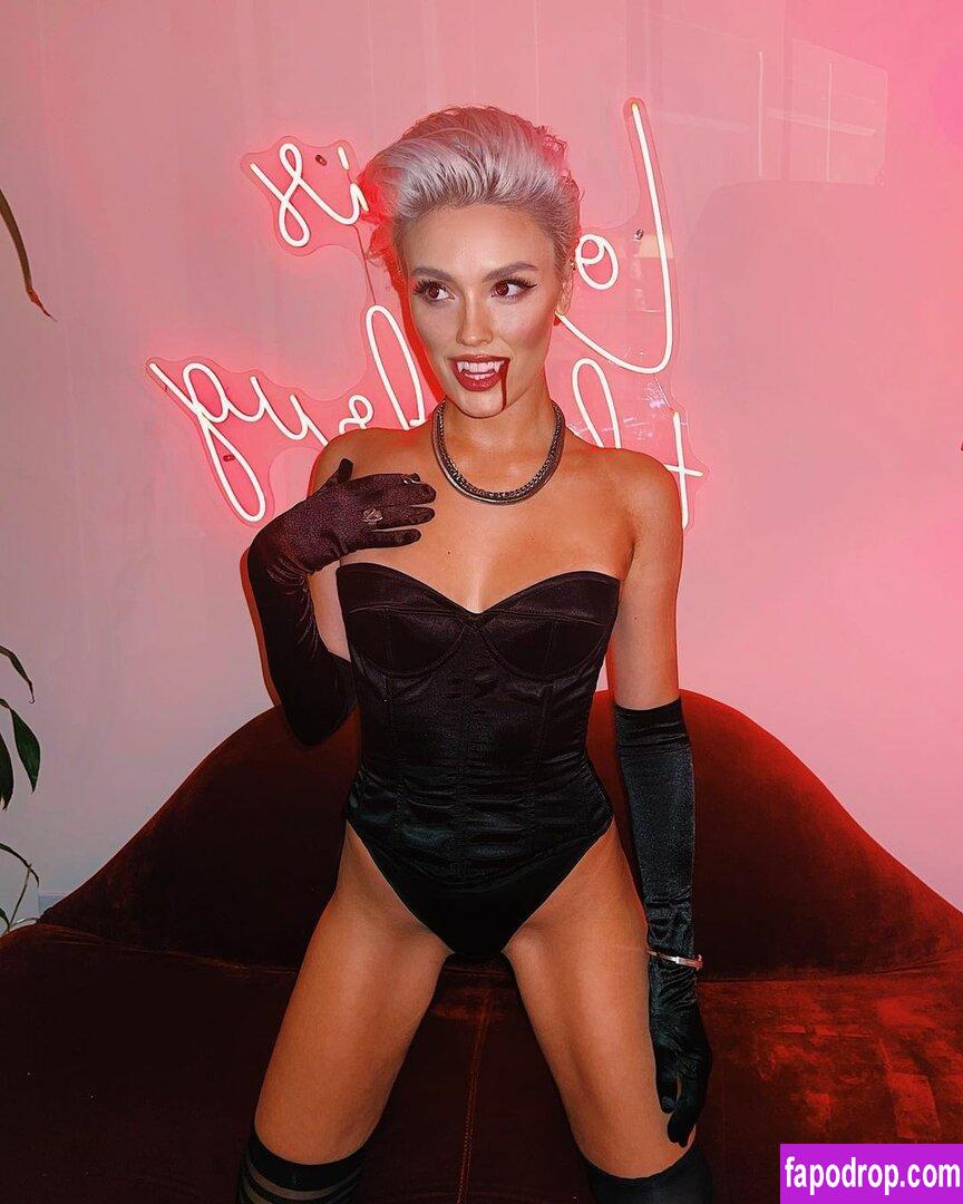 Wallis Day / wallisday leak of nude photo #0285 from OnlyFans or Patreon