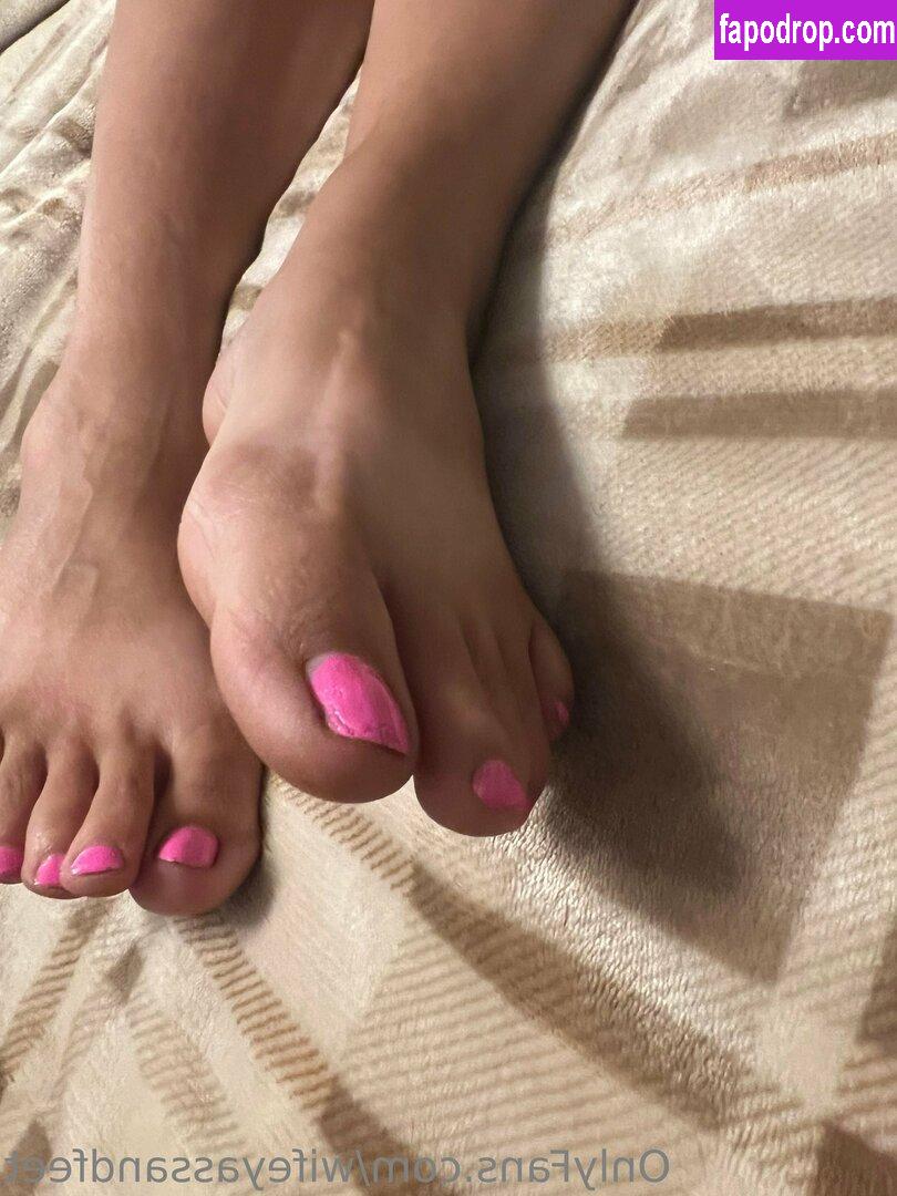 wifeyassandfeet /  leak of nude photo #0078 from OnlyFans or Patreon