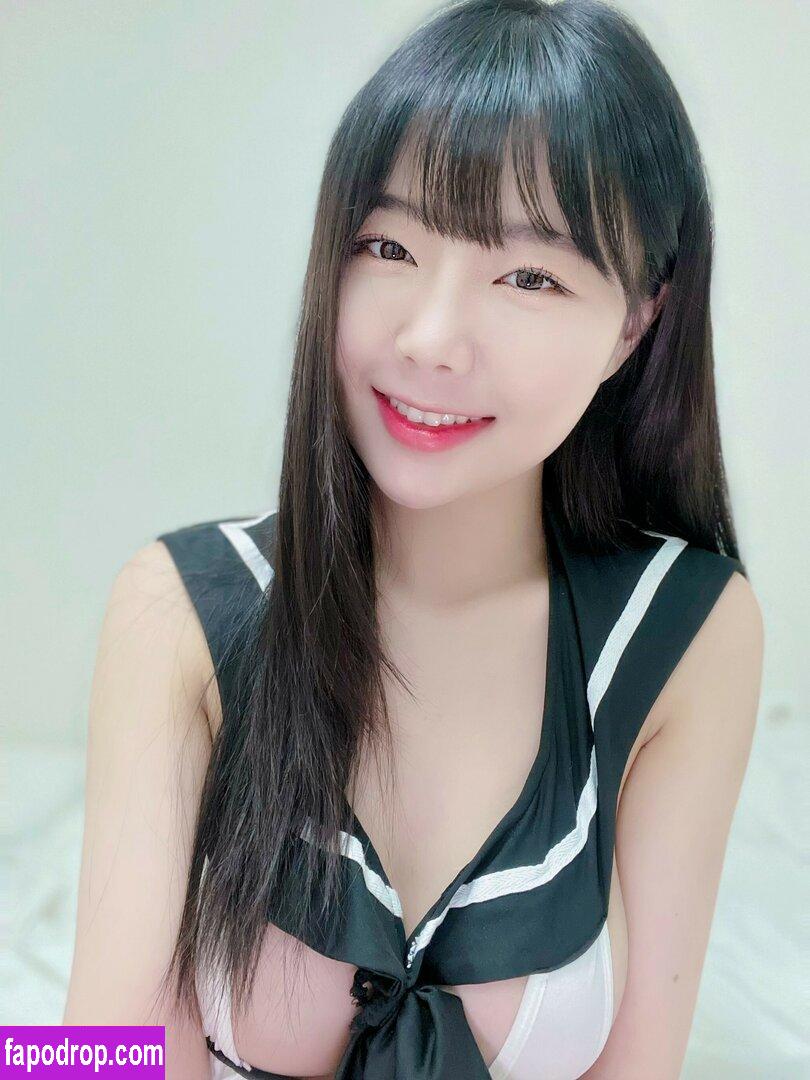 wngml774 / hkbal2 / 흑발이♥ leak of nude photo #0032 from OnlyFans or Patreon