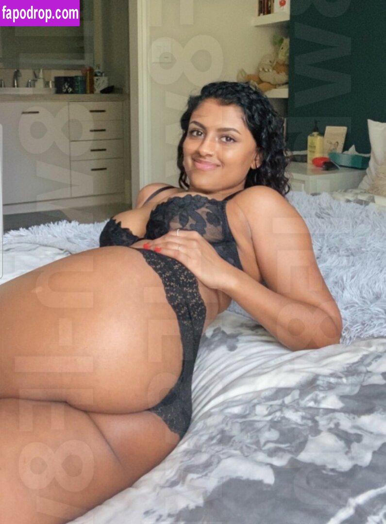 Yamini Nambimadom / yaminidoescomedy / yamininosebest leak of nude photo #0001 from OnlyFans or Patreon