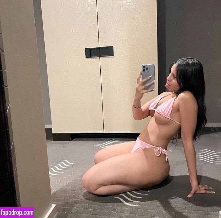 Yasmin Adelina / yasminadelina / yasminadelina__ leak of nude photo #0024 from OnlyFans or Patreon