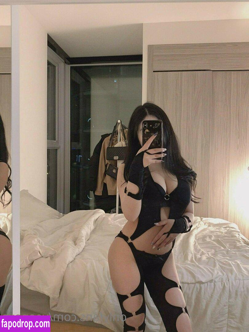 Yeonaxo / yeonar1 / yeonari_ / yeyaxo leak of nude photo #0007 from OnlyFans or Patreon